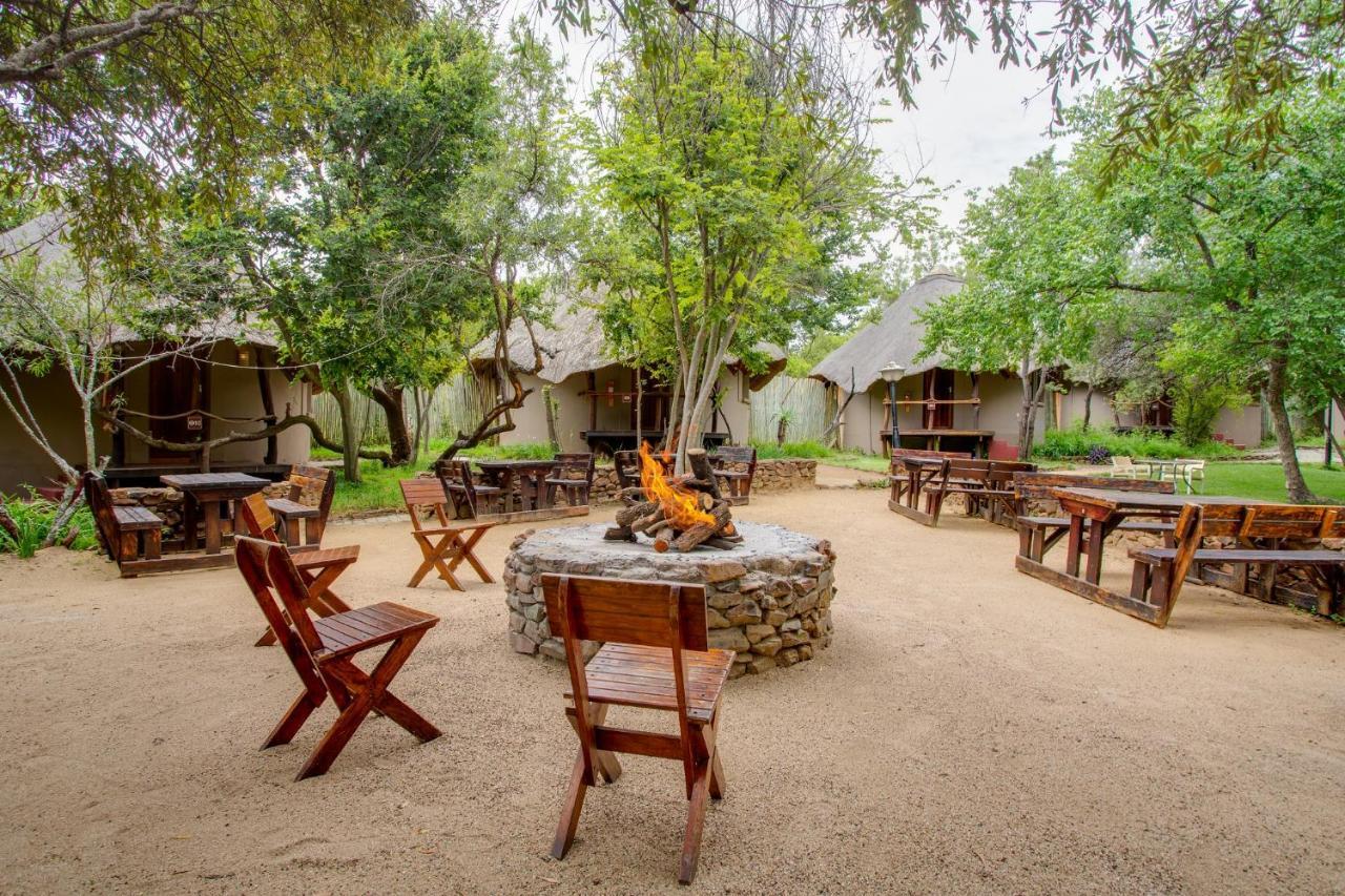 Warthogs Bush Lodge マガリスバーグ エクステリア 写真