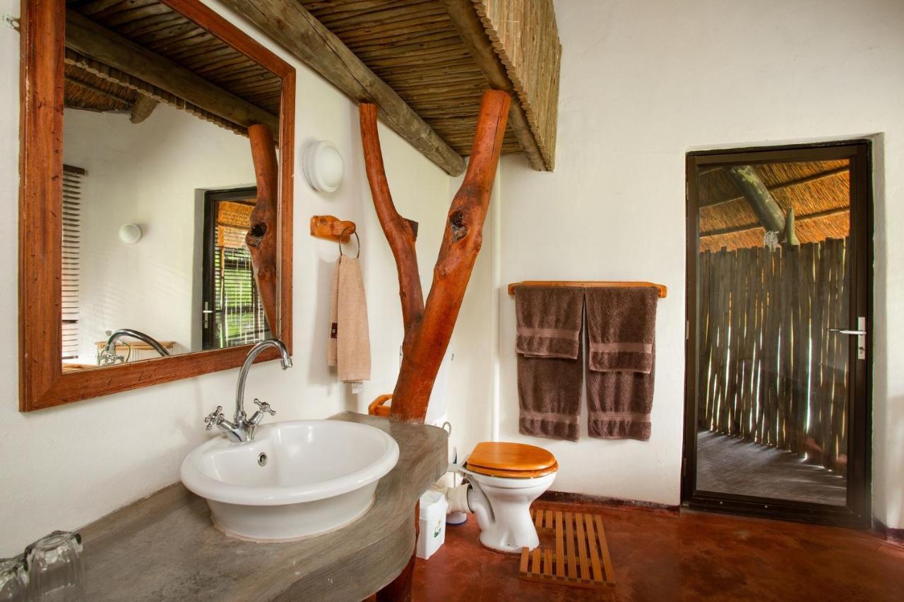 Warthogs Bush Lodge マガリスバーグ エクステリア 写真