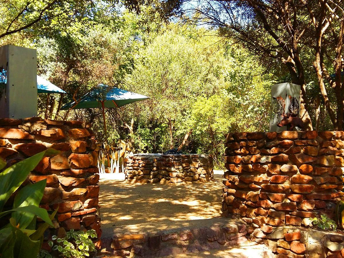 Warthogs Bush Lodge マガリスバーグ エクステリア 写真