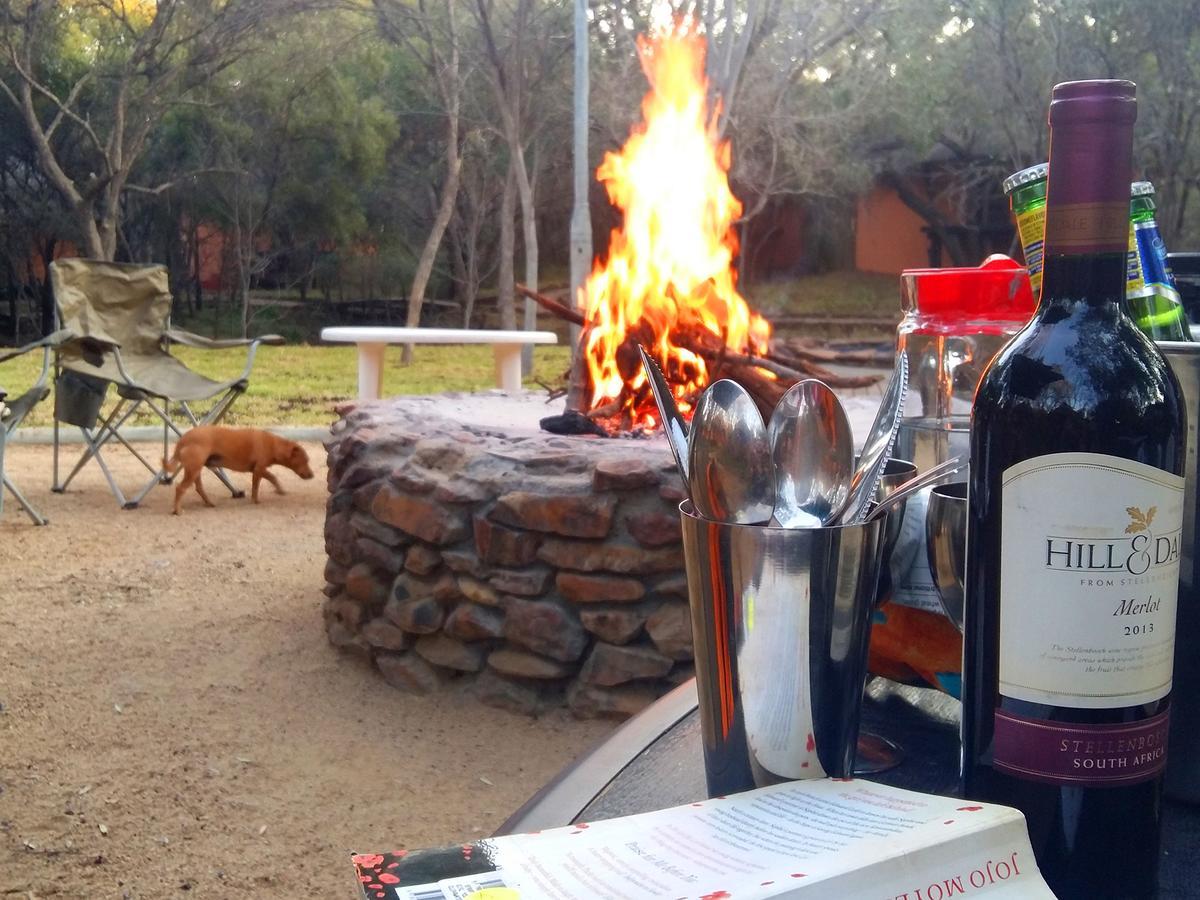 Warthogs Bush Lodge マガリスバーグ エクステリア 写真
